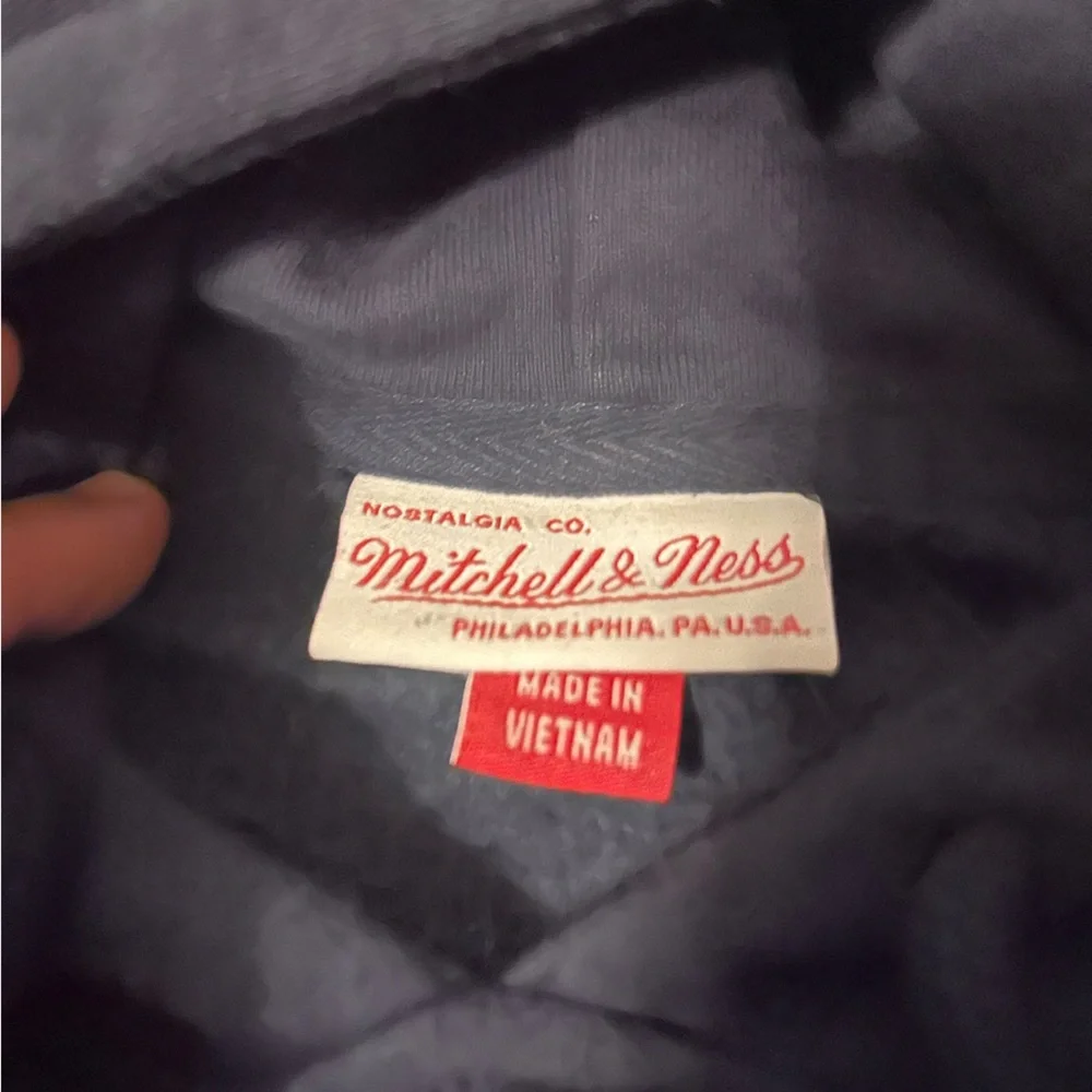 Mitchell N Ness Chicago Bears Hoodie Sweatshirt - Picture 3 of 5